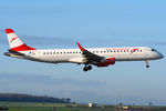 OE-LWD @ VIE - Austrian Airlines - by Chris Jilli