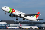 CS-TJG @ VIE - TAP Portugal - by Chris Jilli