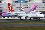 TC-JPL @ VIE - Turkish Airlines - by Chris Jilli