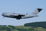 95-0104 @ LOWW - USA - Air Force Boeing C-17A Globemaster III - by Thomas Ramgraber