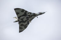 XH558 - Vulcan XH558 Coventry Air Show - by Tim Allbutt