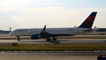N553NW @ KATL - Taxi Atlanta - by Ronald Barker