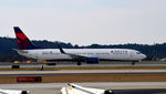 N803DN @ KATL - Taxi Atlanta
