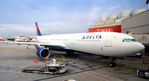 N810NW @ KATL - At the Gate Atlanta - by Ronald Barker