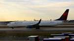N811DZ @ KATL - Taxi Atlanta - by Ronald Barker