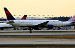 N860DA @ KATL - Taxi Atlanta - by Ronald Barker