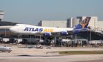 N476MC @ KMIA - MIA 2014 - by Florida Metal