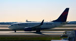 N302DQ @ KATL - Taxi Atlanta - by Ronald Barker