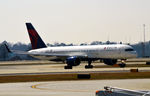 N695DL @ KATL - Taxi Atlanta