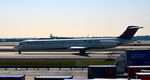 N939DL @ KATL - Taxi Atlanta - by Ronald Barker