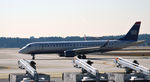 N965UW @ KATL - Taxi Atlanta - by Ronald Barker
