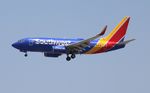 N7725A @ KLAX - WN 737-700 - by Florida Metal