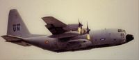 CH-09 @ EBBR - Temporary UN-titles /caught on slide T/O EBBR 25R - by j.van mierlo
