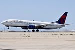 N776DE @ KBOI - Landing 10L.