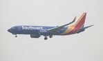 N8568Z @ KLAX - WN 737-800