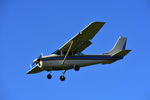 N3550U @ 40I - Cessna 182F on short final - by Christian Maurer