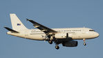 VH-VHP @ YPPH - Airbus A319-139 cn 3757. Skytraders VH-VHP final rwy 21 YPPH 29 August 2020 - by kurtfinger