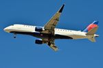 N287SY @ KBOI - Landing RWY 28R.