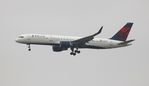 N536US @ KLAX - LAX 2018 - by Florida Metal