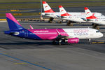 HA-LSA @ VIE - Wizzair - by Chris Jilli
