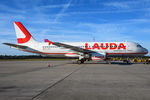 OE-LMP @ VIE - Laudamotion - by Chris Jilli