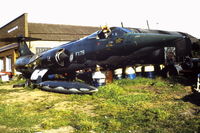 FX-79 - Scan slide scrap yard Kalken '80s - by j.van mierlo
