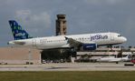 N644JB @ KFLL - FLL 2019