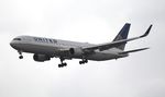 N648UA @ KORD - ORD 2018 - by Florida Metal