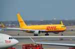 G-DHLG @ KJFK - Takeoff roll JFK