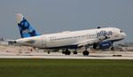 N665JB @ KFLL - FLL 2015