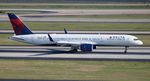 N686DA @ KATL - ATL 2016 - by Florida Metal