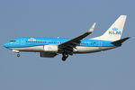PH-BGU @ EHAM - taken at spl - by Ronald