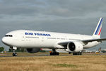 F-GSQM @ LFPG - at cdg - by Ronald