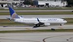 N33203 @ KFLL - United 737-824 - by Florida Metal