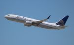 N33264 @ KLAX - United 737-824 - by Florida Metal