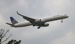 N57870 @ KORD - United 757-33N