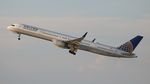 N73860 @ KLAX - United 757-33N - by Florida Metal