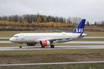 SE-DYM @ ESSA - Taxiway W - by wijken