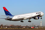 N183DN @ EHAM - at spl - by Ronald