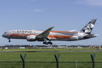 A6-BLV @ EIDW - Short final r/w 28 - by Robert Kearney