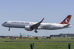 TC-LSY @ EIDW - Short final r/w 28