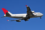 JA8902 @ EHAM - at spl - by Ronald