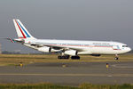 F-RAJB @ LFPG - at cdg - by Ronald