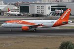 OE-IZC @ LPPT - easyJet - by Luis Vaz