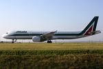 I-BIXF @ LFPG - Alitalia - by Luis Vaz