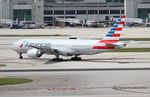 N778AN @ KMIA - MIA spotting 2014 - by Florida Metal