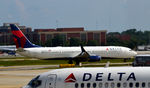 N864DN @ KATL - Taxi Atlanta - by Ronald Barker