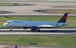 N368DN @ KATL - Airbus A321-211 - by Mark Pasqualino