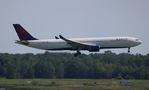 N813NW @ KDTW - DTW spotting 2016 - by Florida Metal