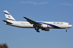 4X-EAR @ LFPG - at cdg - by Ronald